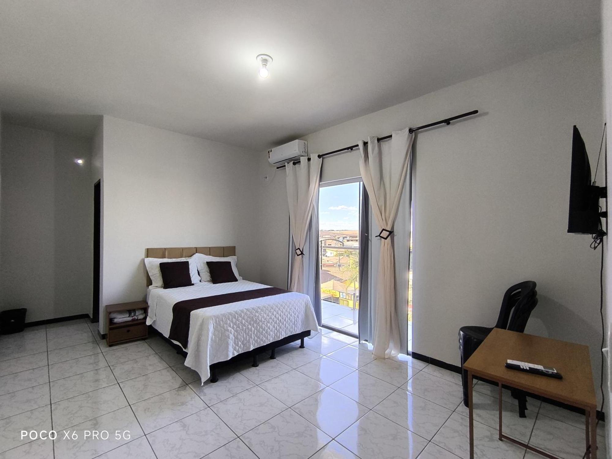 Hotel Almeida Correntina Buitenkant foto